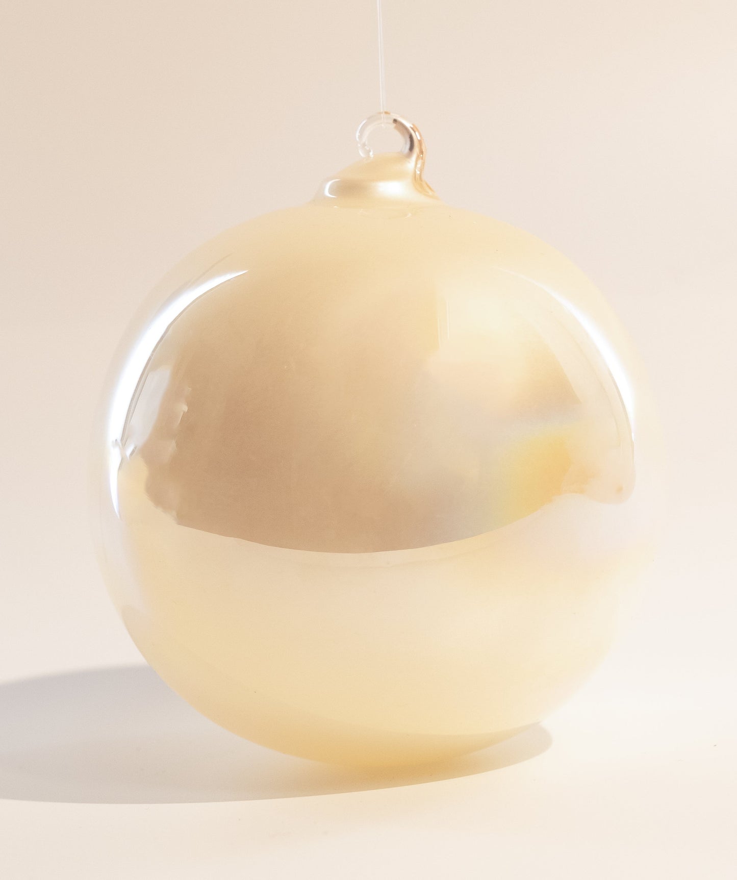 Pearl Glass Bauble - Medium